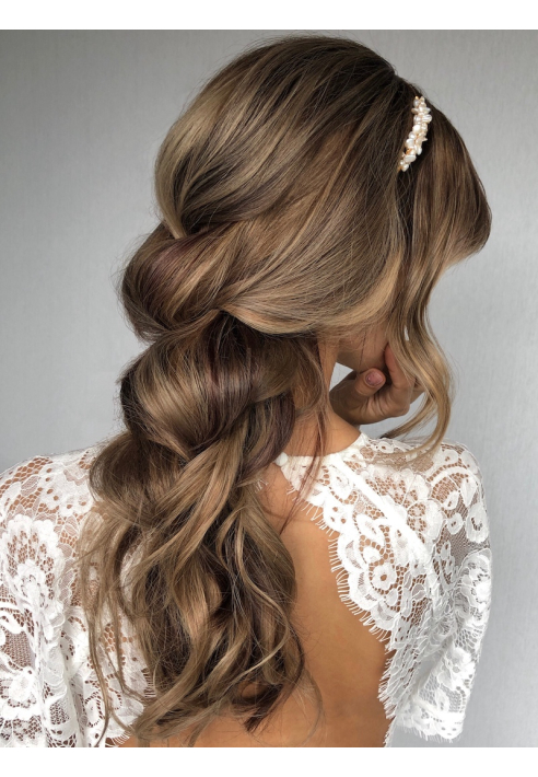 Sally Jane Bridal Sabrina Gold Hairvine ()